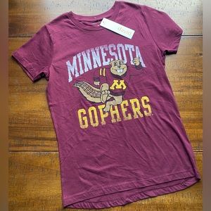 •NWT•Camp David Minnesota Gophers Short Sleeve Crewneck Graphic Tee